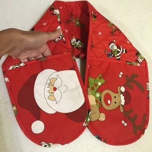 SOLD🆕⭐️Double Oven Mitt⭐️